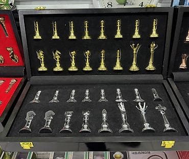 Metal fiqurlu şahmat dəsti - Material: Yüksək keyfiyyətli metal