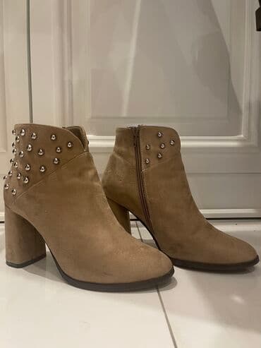 Çəkmələr: Ölçü: 38, rəng - Bej, İşlənmiş — 2