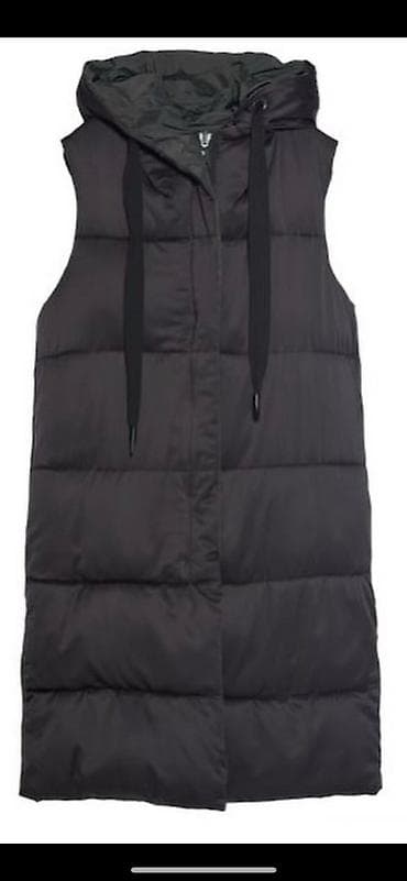 Куртки: Zara. Xs. 50azn. 1-2 defe istifade olunub. 
119azn alinib — 2