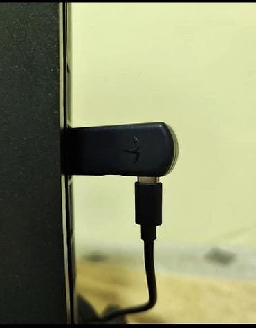 islenmis televizorlar: PlayStation 4 slim Praşifka 5TB Yaddaş 120 oyun Daşima çantasıyla — 5