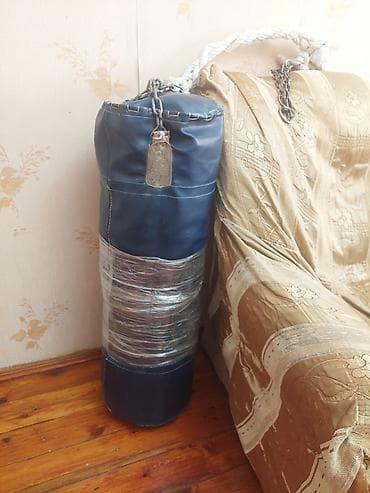 Maskalar, eynəklər: Boks kisəsi – asma tip - Material: qalın, sovet vaxtina aid — 2