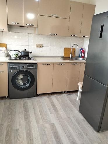 berde emlak: Bakı, Bakıxanov qəs., Studiya, Köhnə tikili, 45 kv. m — 5