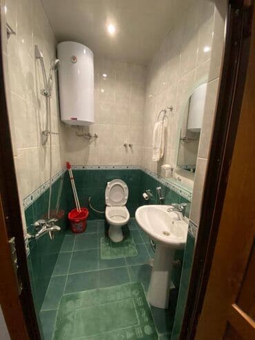 obyek: Əhmədlidə ukraina meydanı tərəfdə yerləşən ümumi sahəsi 130 kv,m olan — 15