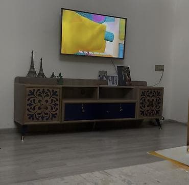 vitrin polkalar: İşlənmiş — 3