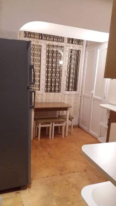 bakixanov kucesi: Bakı, Bakıxanov qəs., 2 otaqlı, Köhnə tikili, 60 kv. m — 10