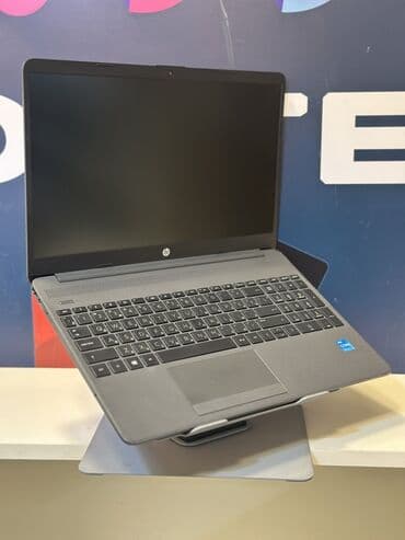 Masaüstü kompüterlər və iş stansiyaları: İşlənmiş HP 15.6 ", Intel Core i3, 256 GB — 2