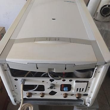 Kombi ECA 24 kw Zemanetle tam ideal vəziyyətdədir