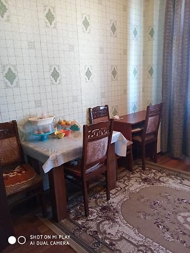 ev satilir sumqayit: 8 çi mikrarayon qrand marketin yani qoşa zaprafkanin yanında 2 otaqlı — 1