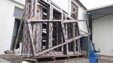 qapi ustu asmalar: Plastik Naxışlı Hamam Qapısı 259 man — 24