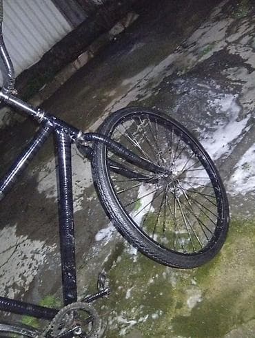 20 lik velosiped: Assalam aleykum . 28 dir . Problemi yoxdur otur sür hara istəyirsən — 5