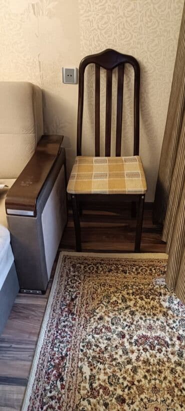 Шкафы: Стол и стулья — 5