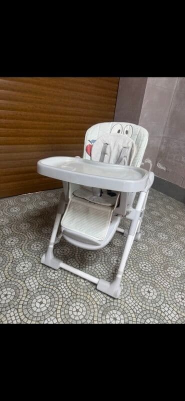 qidalandırmaq üçün uşaq stul yelləncək: Uşaq yemək stulu - Rəng: ağ-boz tonlarda - Yumşaq, naxışlı oturacaq — 1