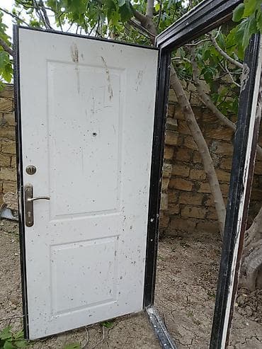 berlinger haus tava: Dəmir giriş qapısı (çərçivə ilə) - Material: polad/dəmir — 2