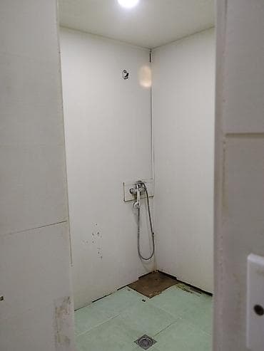 karavan satışları: Obyekt: Təmirə uyğun kiçik yaşayış sahəsi Təsvir: - Girişdə massiv — 8