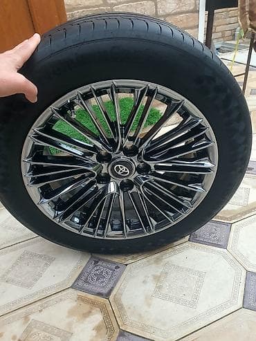 17 lik disk teker: İşlənmiş Disk təkər Toyota 215 / 55 / R 17, 5 Boltlu — 9