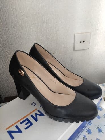 детские кожаные туфли: Туфли, Размер: 39, цвет - Черный, Новый — 1