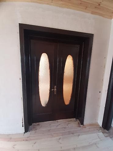 plasdik qaplar: Taxta interyer qapıları – klassik dizayn, şüşə əlavəli 4 eded tek qapi — 1