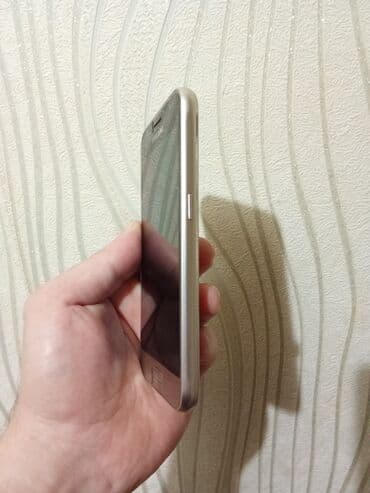 Автоэлектроника: Samsung Galaxy J1 2016, 8 ГБ, цвет - Золотой, Сенсорный, Две SIM карты — 5