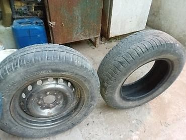 şin və disklər: Məhsul: 2 ədəd minik avtomobili təkəri (1 ədəd diskli, 1 ədəd — 1