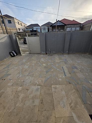 gence ev satisi: Satılır: həyət evi - Tərtibat: Bir mərtəbəli, ayrıca həyəti olan — 9