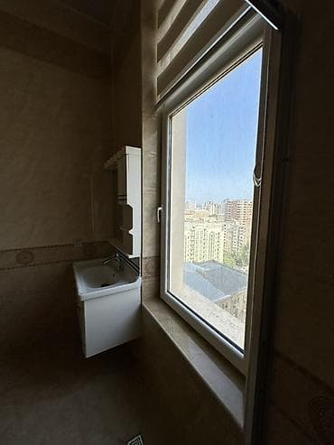 xetai metrosu: Seherin tam merkezinde Nizami metro stansiyasina 2 degigelik piyada — 8