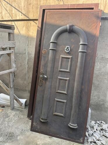 2 ci el seyf qapilar: Dəmir giriş qapısı – klassik dizayn Hündürlük 2.15 / Eni 96 Ciddi — 3