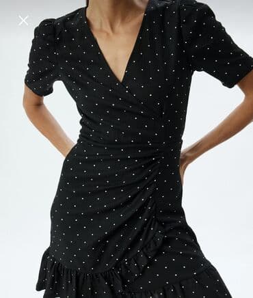 Kotondan alınıb heç geyinilməyib
S/M öçüyə uyğundur