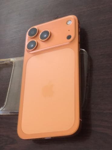 canon eos 70d: IPhone 11, 64 GB — 1