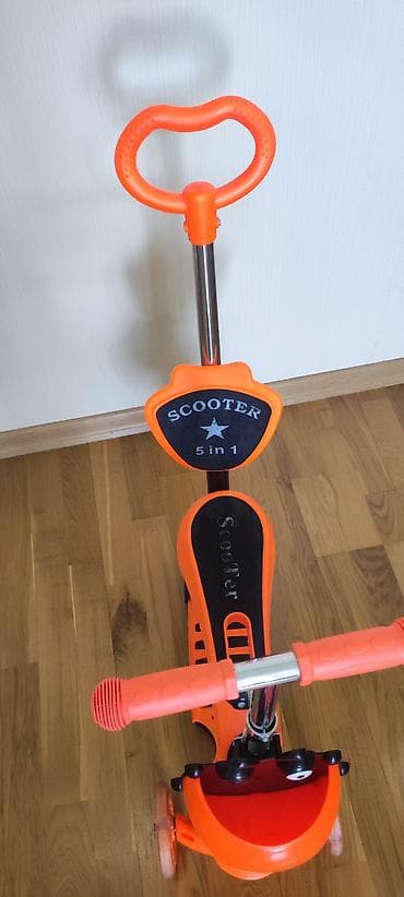 24 dyumlu velosiped: Uşaq üçün skuter 60 aznə alınıb 30 aznə satılır. Təkərləri işıqlıdır — 3