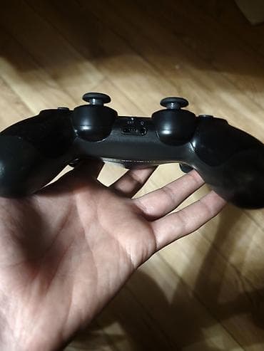 soni: PS4 uçun jostik İdeal vəziyyətdədir — 2