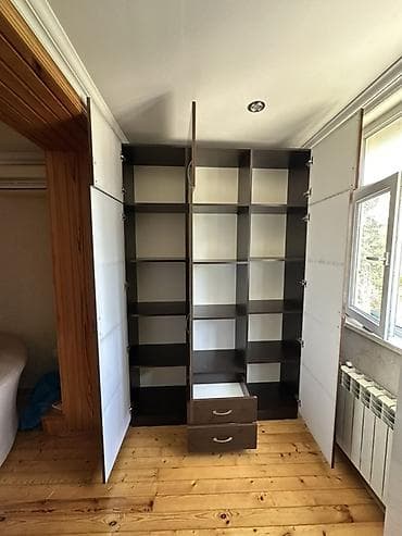 seyf dolab: Üç qapılı gardırob - Material: MDF/LDSP tipli laminat səth, ön — 1