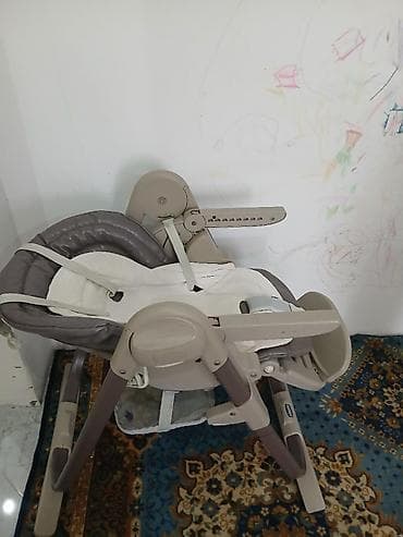 ust geyim: Chicco uşaq yemək masası/stulu - Marka/model: Chicco yüksək uşaq — 2