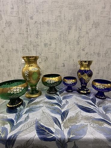 serviz qablar: Çexoslovak bəzəkli şüşə qablar dəsti - Tərkib: 6 ədəd dekorativ qab — 1