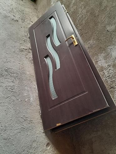 Qapı – interyer üçün dekorativ şüşəli model - Material: ağac əsaslı