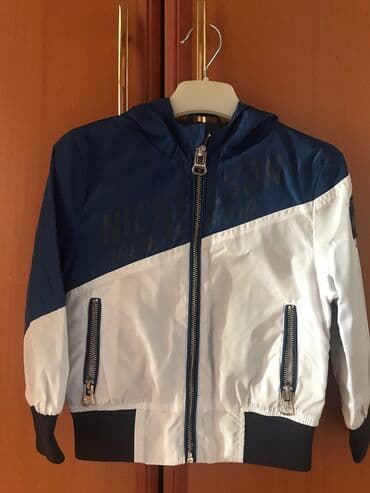 Yaz -payiz kurtkasi, xaricden alinib, 1-2 defe geyinilib lalafo.az -da Yaz -payiz kurtkasi, xaricden alinib, 1-2 defe geyinilib