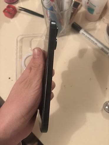 redmi note 13 pro 4g: IPhone 15 Pro Max, 256 GB, Qara, Face ID — 3