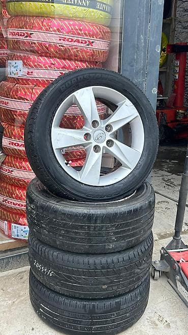 Шины: Колесо Hyundai 205 / 55 / R 16, 5 Болтов — 3
