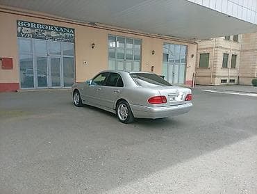 Аксессуары и тюнинг: Mercedes-Benz E-Class: 2.2 л | 1996 г. Седан — 1