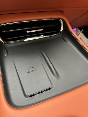 Changan Q07 üçün simsiz şarj paneli - Maksimum güc: 50W (Qi