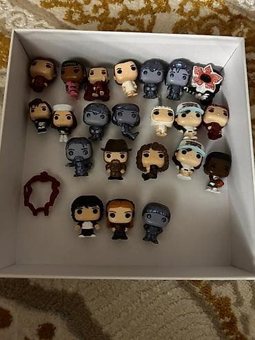 Монеты: Will max mike beraber 85 azn hamsı verılır ama will max mike sız 70 — 1