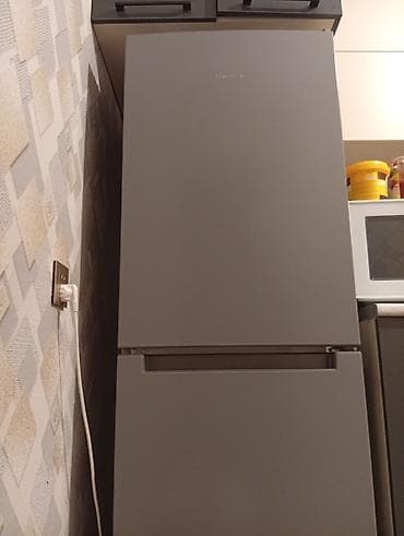 Б/у 2 двери Indesit Холодильник Продажа, цвет - Серый — 1