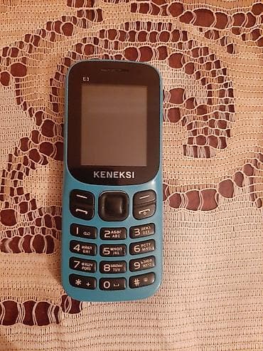 telofonar: KENEKSI E3 düyməli mobil telefon Xüsusiyyətlər: - Rəng: mavi-qara — 2