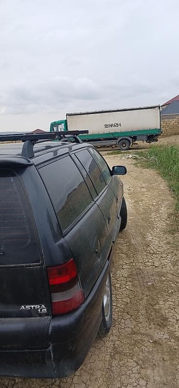 ford transit ehtiyat hisseleri: Opel Astra: 1.8 l | Universal — 4