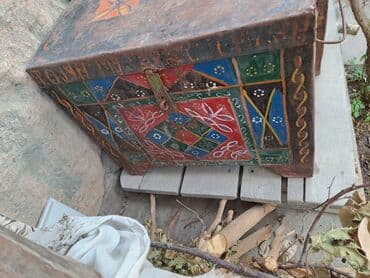 22 yaşım var: 40ci illere aid antika sandıqlar 2 si birlikte verilir — 4