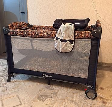 usaq dolablari: Oğlan və qız üçün, Dördbucaq, Beşik, Matras ilə, Yellənmə mexanizmsiz — 2
