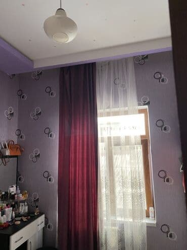 yeni günəşlidə satılan evlər: Fərdi yaşayış evi, iki mərtəbəli, geniş həyəti və terraslı. Evin — 14