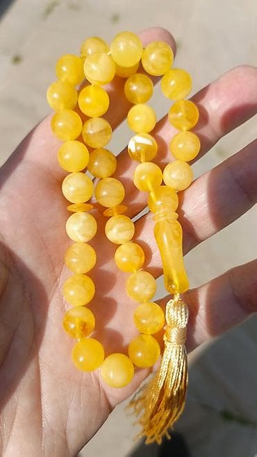 ebanit tesbeh: 1-ci sort Kral kəhrəbası.100% təbii,bütöv daş Baltik kəhrəbasından — 1