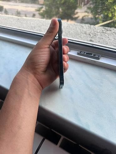 ikinci el iphone 5 s: IPhone 12 Pro, 256 GB, Blue Titanium — 4