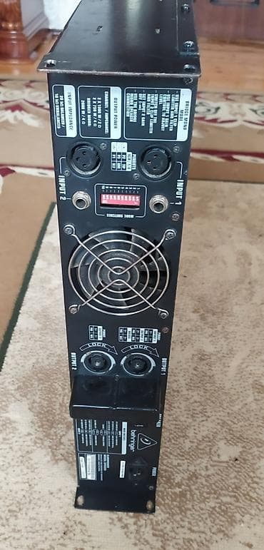 orjinal ses: Behringer Europower EP2000 güc gücləndiricisi - Model: EP2000 — 2
