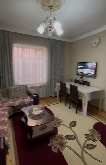 Satılır:Həyət evi. Qoşa daşla tikilib 2 sot torpaqda 3 otaqlı tam — 3